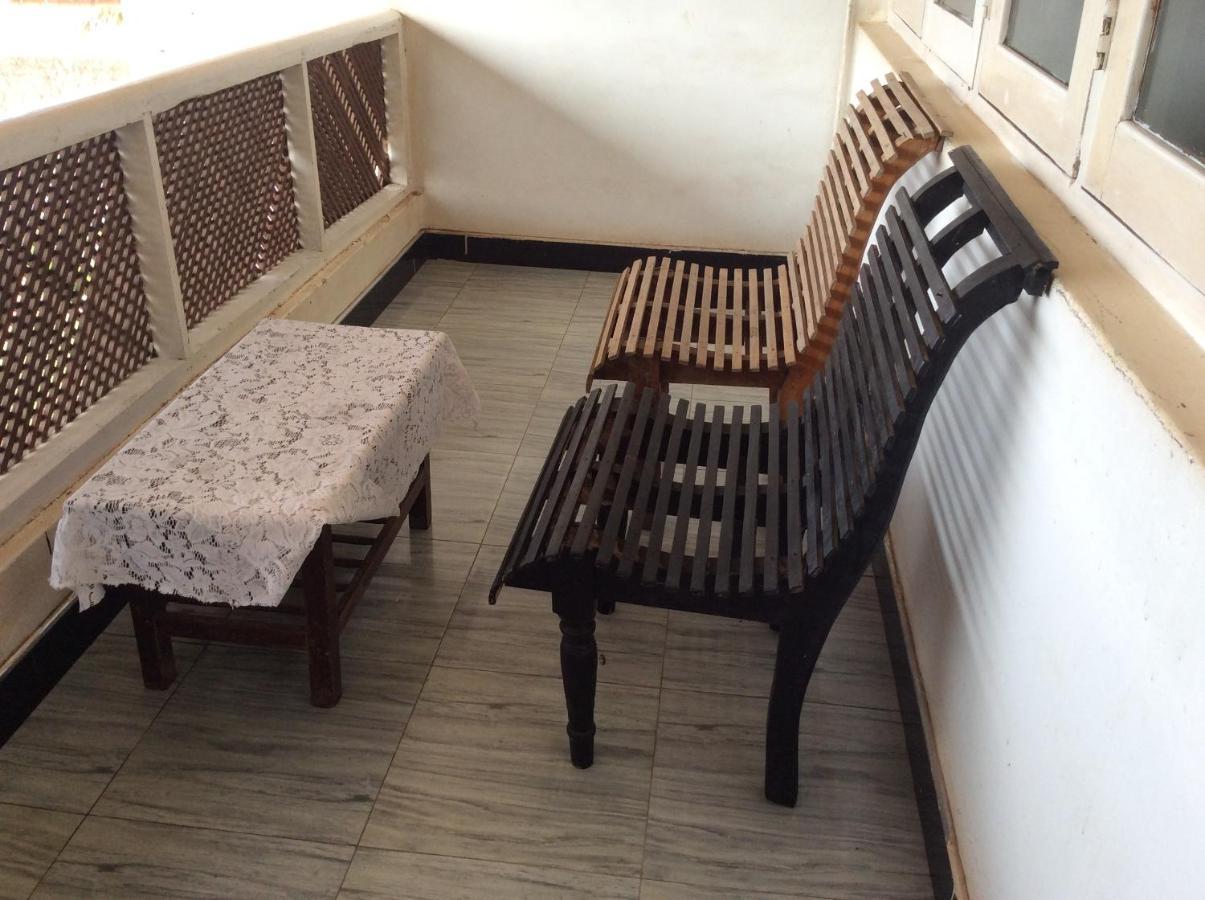 New Rest House Sea View Hotel Негомбо Екстер'єр фото